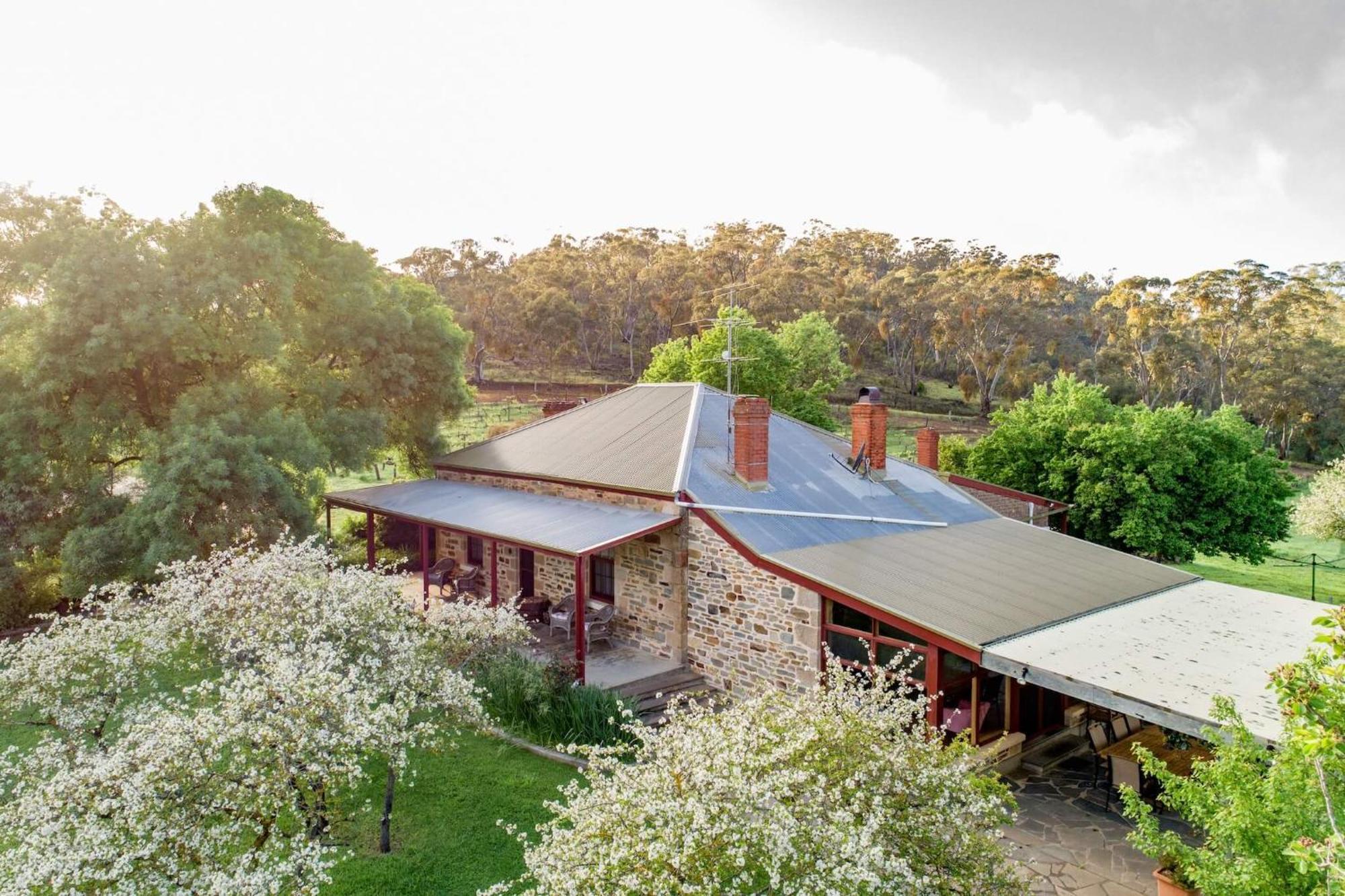 Skillogalee Estate Penwortham Bagian luar foto